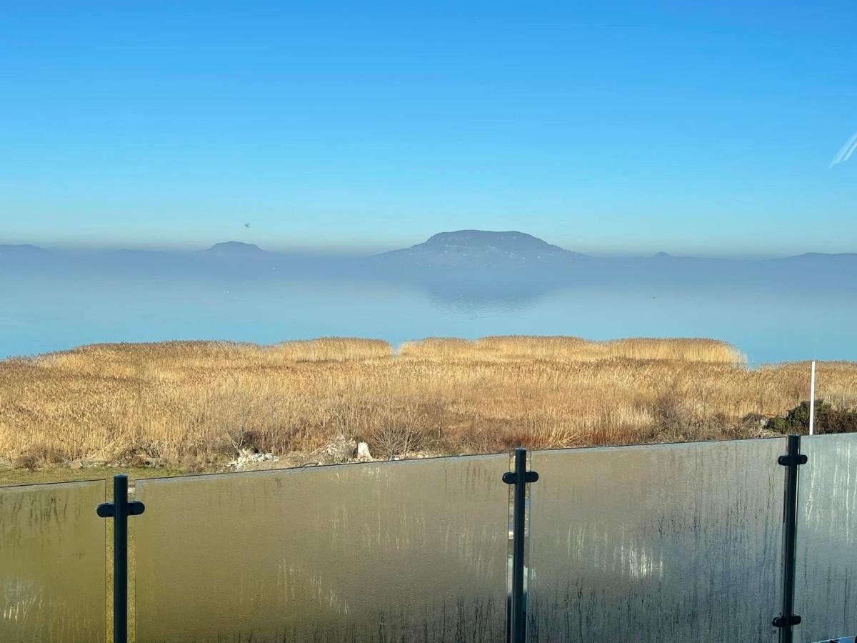 Fenyves Beach Apartman Delux Balatonfenyves Zewnętrze zdjęcie